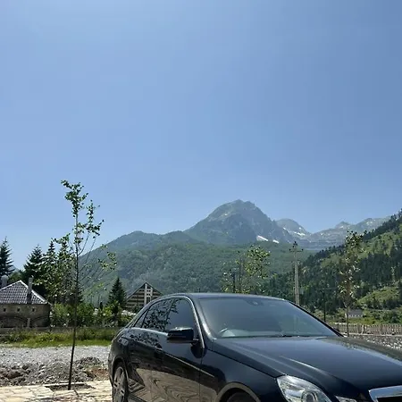 Hotel N'bjeshke 4*